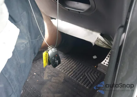 2020 Mercedes-Benz Glc 300 4Matic z USA, uszkodzony, nr VIN WDC0G8EB5LF723908